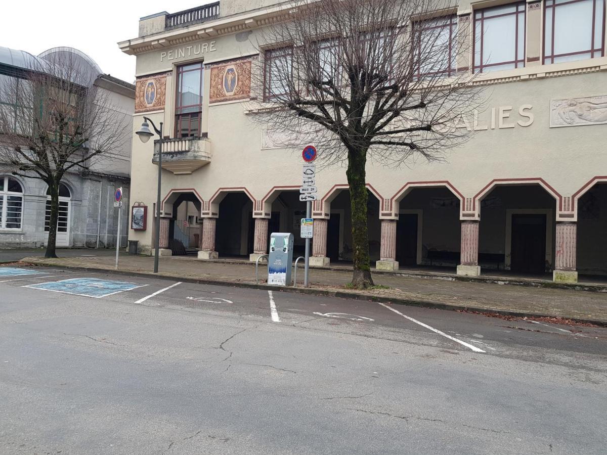 Chocolat Apartment Bagnères-de-Bigorre Exterior foto